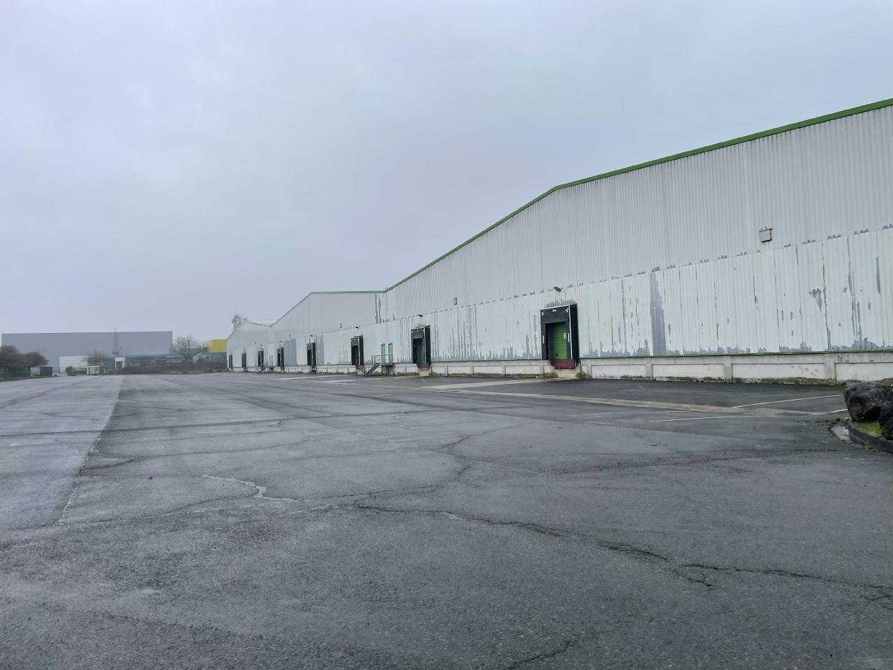 Entrepôt classe b Villers-Bretonneux 15885m² Location entrepôt classe b OLLOG2423883 0